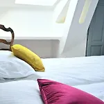 Candide Hotel