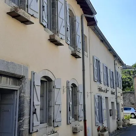 Candide Saint-Bertrand-de-Comminges