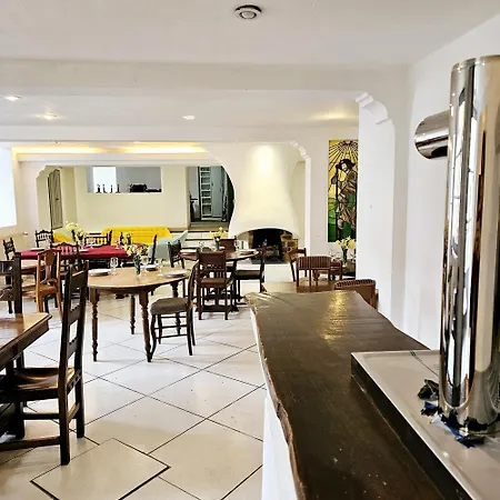 Candide * Saint-Bertrand-de-Comminges