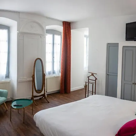 Candide Saint-Bertrand-de-Comminges